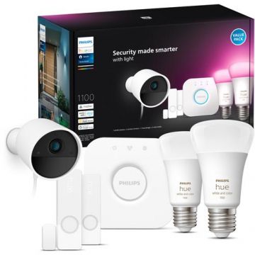 Kit de baza Philips Hue Secure, 2 Becuri LED RGB + Camera supraveghere, 1080 p HDR, Night vision, alarma 80-90 db, IP65 + 2 Senzori de contact + Consola Hue Bridge