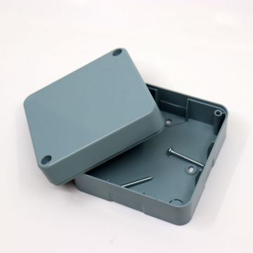 Doza derivatie patrata 100x100x50 mm pentru montaj camere supraveghere Gri